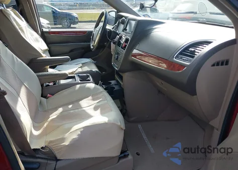 2014 Chrysler Town & Country Touring from USA, damaged, VIN 2C4RC1BG1ER364178